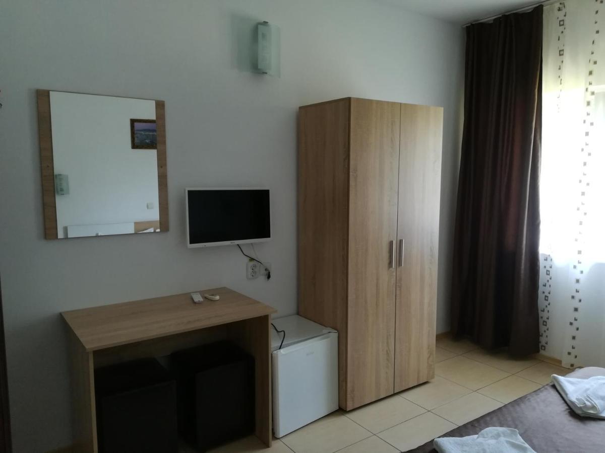 Casa Mevas Hotel Costinesti Luaran gambar