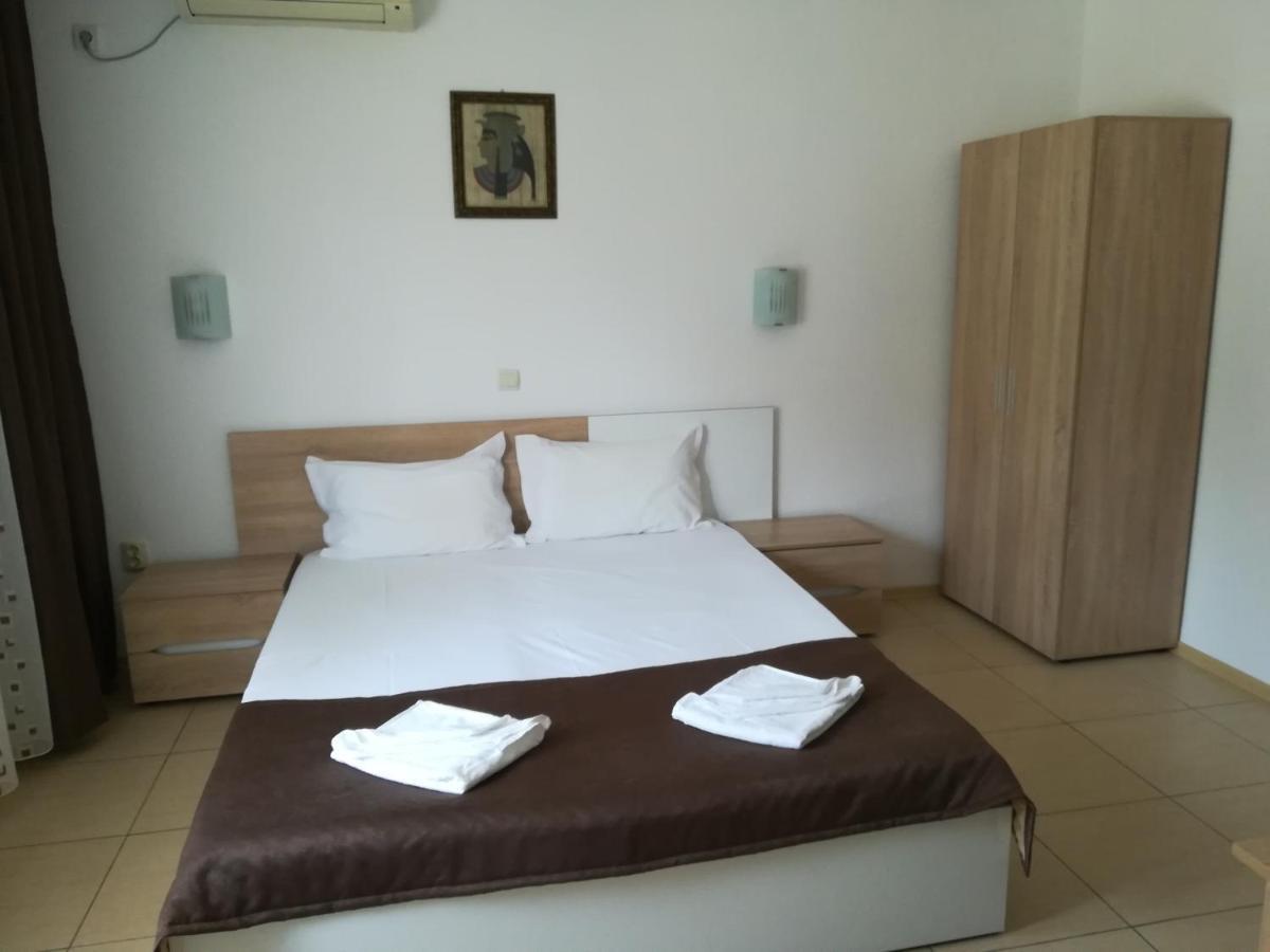Casa Mevas Hotel Costinesti Luaran gambar